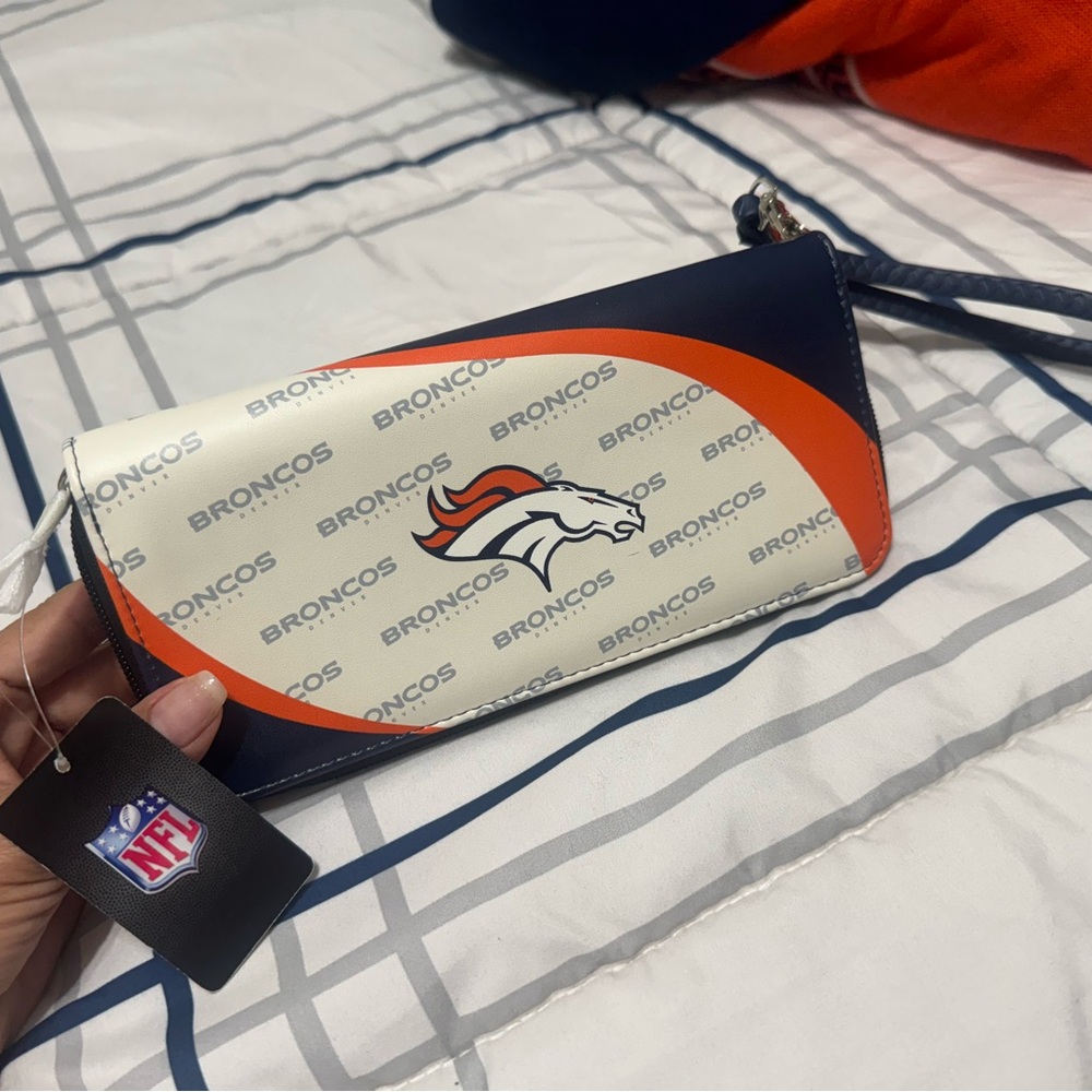 NFL Denver Broncos Wristlet